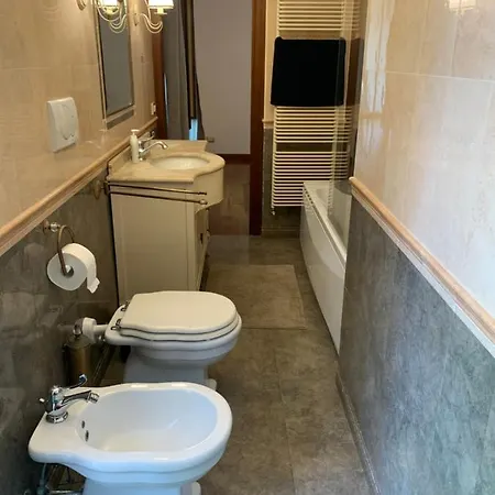 Casa Luxury Centro Di آنسيو
